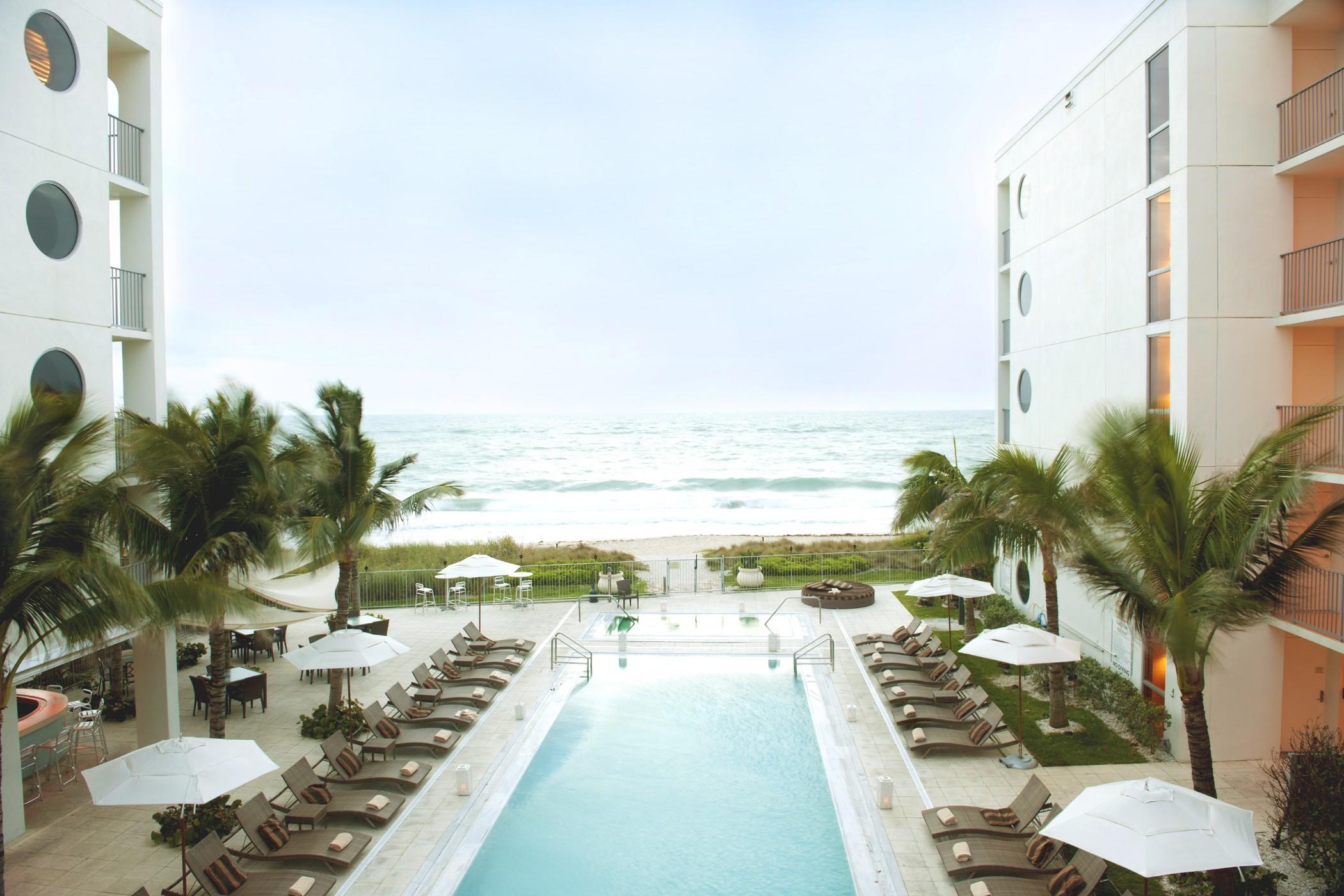 Costa D'Este Beach Resort & Spa Vero Beach Esterno foto